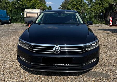 VW Passat Variant Volkswagen 2.0 Blue TDI DSG SCR Comfortline