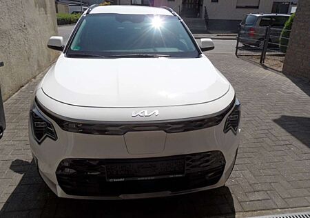Kia Niro e- Inspiration/150KW/64kWh/LED/WP/Navi/Kamera/AHK/V2L