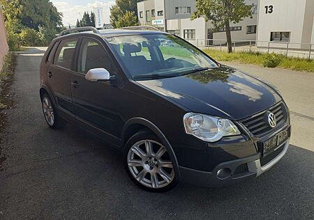 VW Polo Cross Volkswagen Cross Polo 1.4 80 PS mit 4-Zylinder Motor