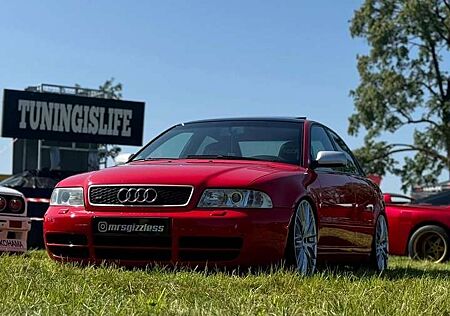 Audi S4 B5