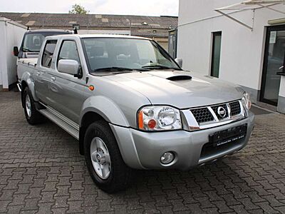 Nissan Navara Pick-up TD Doka 4X4 *STHZ*89 TKM*Service-gepflegt*