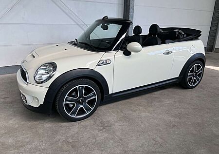 Mini Cooper SD Cabrio Aut.+Leder+Navi+PDC+ 1.Hd