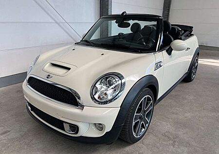 Mini Cooper SD Cabrio Aut.+Leder+Navi+PDC+ 1.Hd