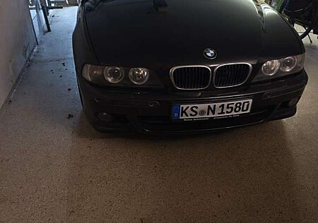 BMW 525i 525 touring Edition Sport