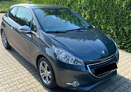 Peugeot 208 +120+VTI+Allure