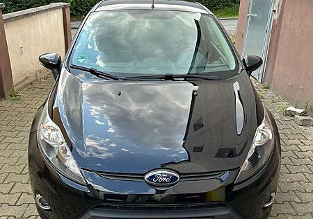 Ford Fiesta 1.25 Champions Edition