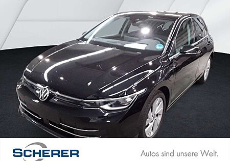 VW Golf Volkswagen VIII Style 1.5 eHybrid DSG AHK KAM NAVI SHZ