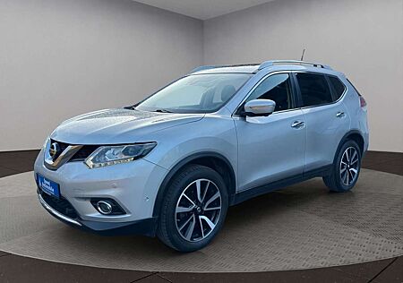 Nissan X-Trail Tekna*Panno/SHZ/360°/AHK/Navi*