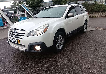 Subaru Outback 2.5i Lineartronic Active