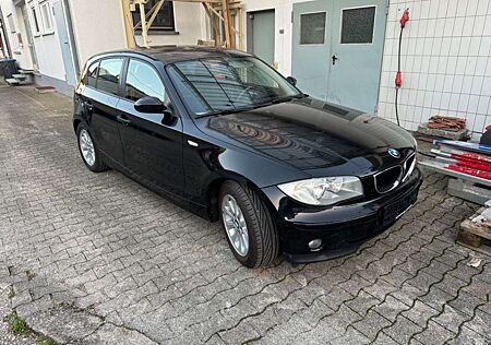 BMW 116 i Klima Sitzheizung Steuerkette Neu