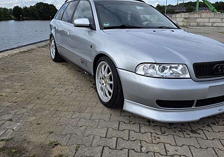 Audi A4 Avant 1.6