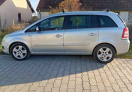 Opel Zafira 1.8 Selection