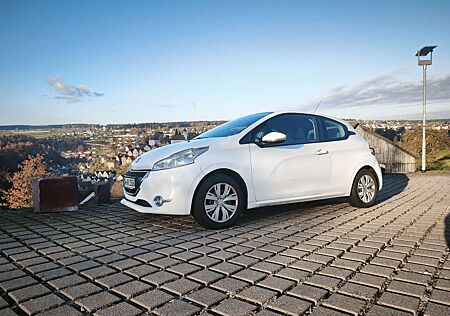 Peugeot 208 82 VTI Active