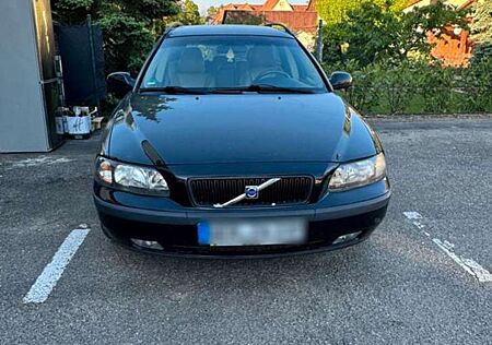 Volvo V70 2.4T