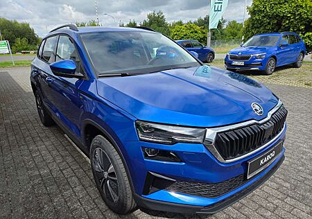 Skoda Karoq Tour 1.5 TSI DSG 110 kW/AHK/PDC/BFS/RFK/Navi/Clima
