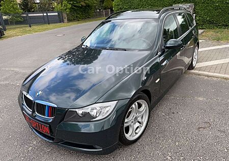 BMW 330 d Touring /Panoramadach/Navi