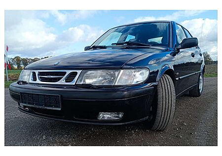 Saab 9-3 2.0i SE