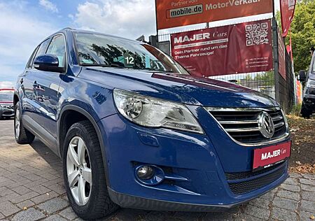 VW Tiguan Volkswagen 4MOTION*NAVI*PDC*KLIMA+AHK