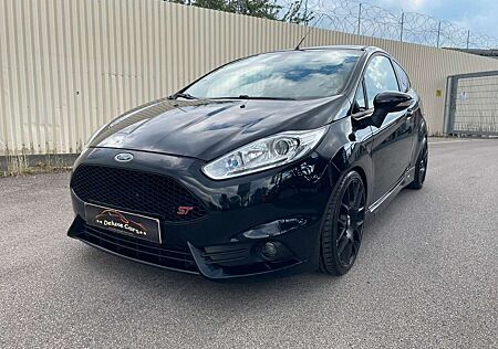 Ford Fiesta ST / Tüv Neu / Zahnriemen Neu