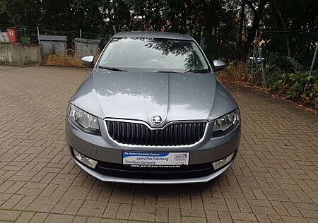 Skoda Octavia S-Heft*1.Hand*Garantie*Super Zustand*