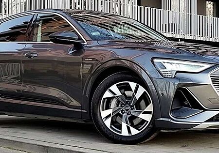 Audi e-tron Sportback 50 (230 kW / 313 PS) quattro S line