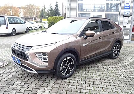 Mitsubishi Eclipse Cross Plug-In Hybrid 4WD Intro Edition Navi Kamera PDC