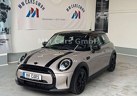 Mini Cooper Classic Trim PANO|AdaptLED|CarPlay|Garant