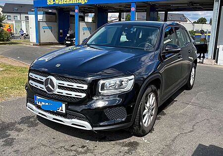 Mercedes-Benz GLB 200 d 8G-DCT