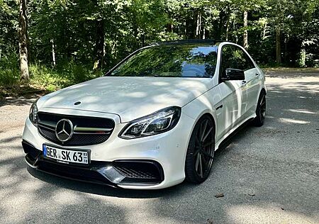 Mercedes-Benz E 63 AMG S 4Matic Speedshift MCT