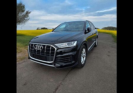Audi Q7 55 TFSI e quattro