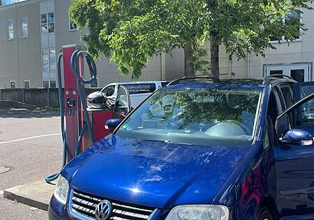 VW Touran Volkswagen 1.6 FSI