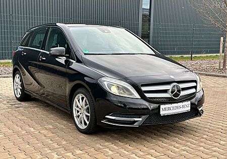 Mercedes-Benz B 200 Automatik I LED I Navi I AHK I Euro6