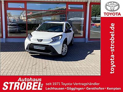 Toyota Aygo X x-play  5 - Gang