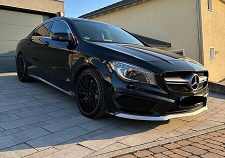 Mercedes-Benz CLA 45 AMG 4Matic Militekabgasanlage