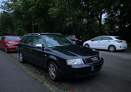 Audi A6 Avant 2.5 TDI quattro Leder Allrad Bose