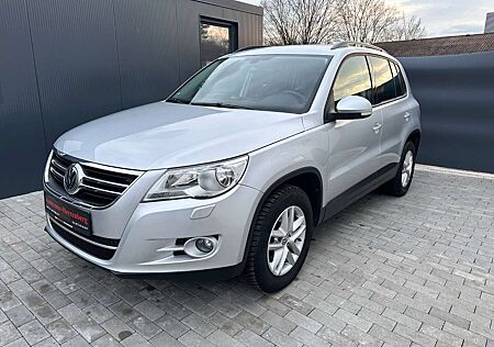 VW Tiguan Volkswagen 2.0 TDI *DSG*4Motion*LM*Klima*Service*
