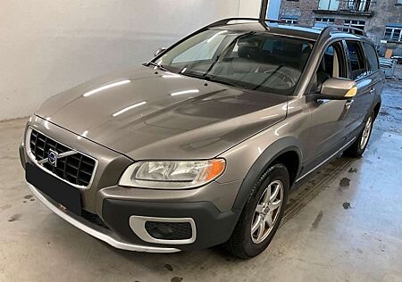 Volvo XC 70 XC70 3.2 AWD Navi*Leder*AHK