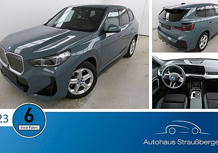 BMW iX1 30 xDr M Sport AHK RFK HUD SHZ Memory DAProf