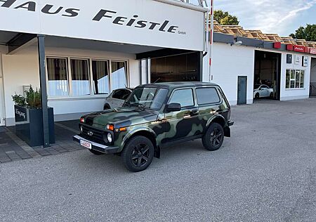Lada Niva Legend 4 x 4