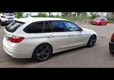 BMW 318d 318 Touring Aut.