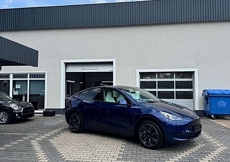 Tesla Model Y RWD LED Navi 360Grad