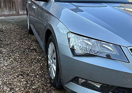 Skoda Superb Combi 2.0 TDI Ambition