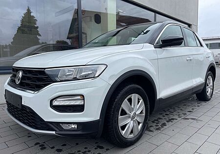 VW T-Roc Volkswagen Style 4Motion Navi Spur Abstand Kamera