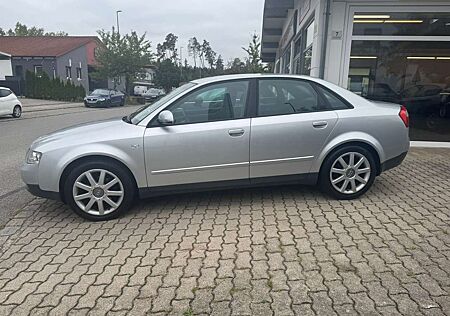 Audi A4 2.0-AUTOMATIK-8 Fach bereift-TÜV bis 2.2026
