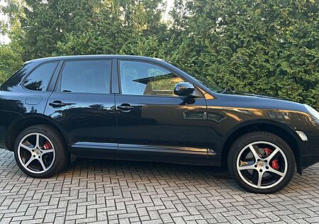 Porsche Cayenne Turbo