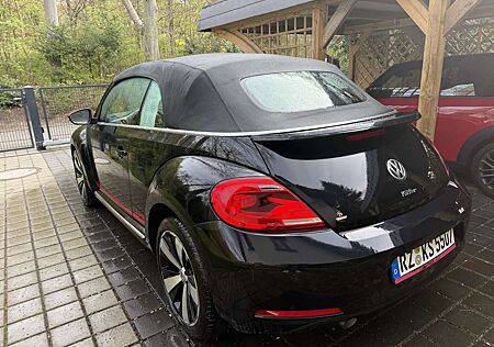 VW Beetle Volkswagen The Cabriolet 2.0 TDI DSG BlueMotion Techn. Club