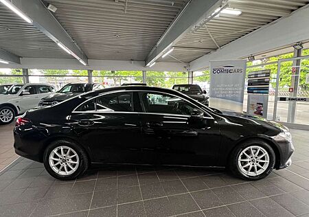 Mercedes-Benz CLA 180 Coupe Park+Agility+Navi+Media uvm.