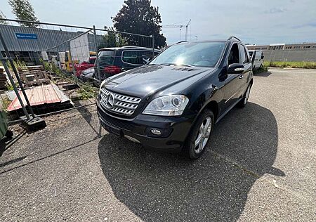 Mercedes-Benz ML 320 CDI (164.122)