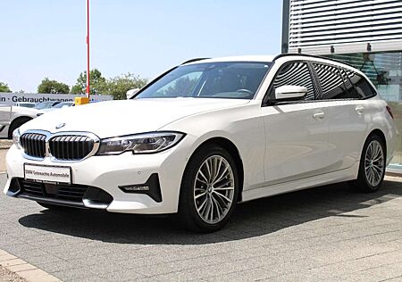BMW 318 i Touring Sport Line Navi Laser Inno HeadUp