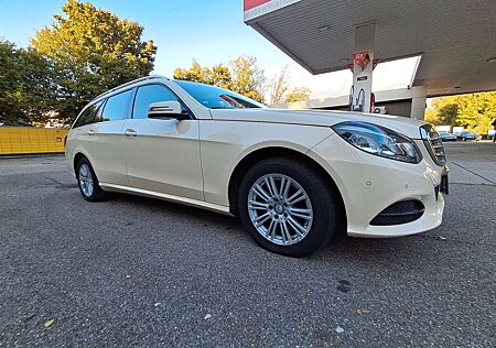 Mercedes-Benz E 200 E -Klasse T-Modell CDI BlueEfficiency